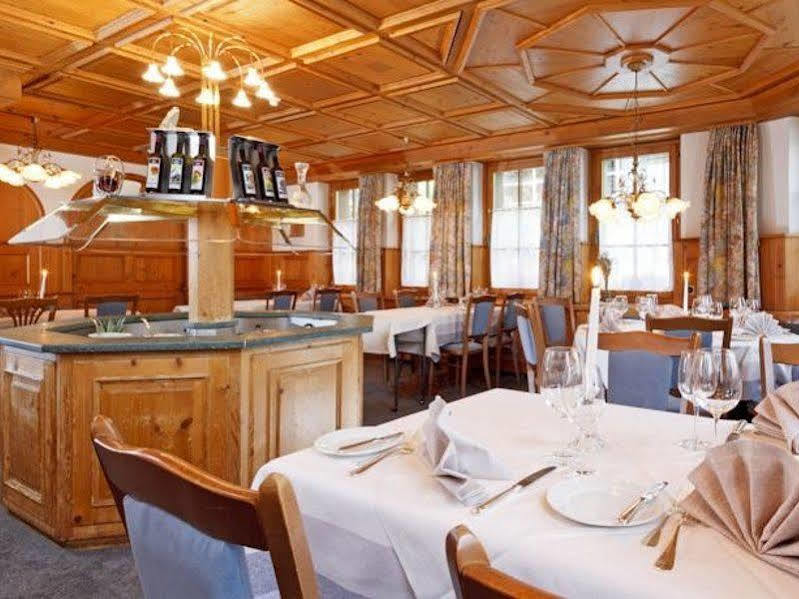 Hotel Hirschen Alt St. Johann 外观 照片